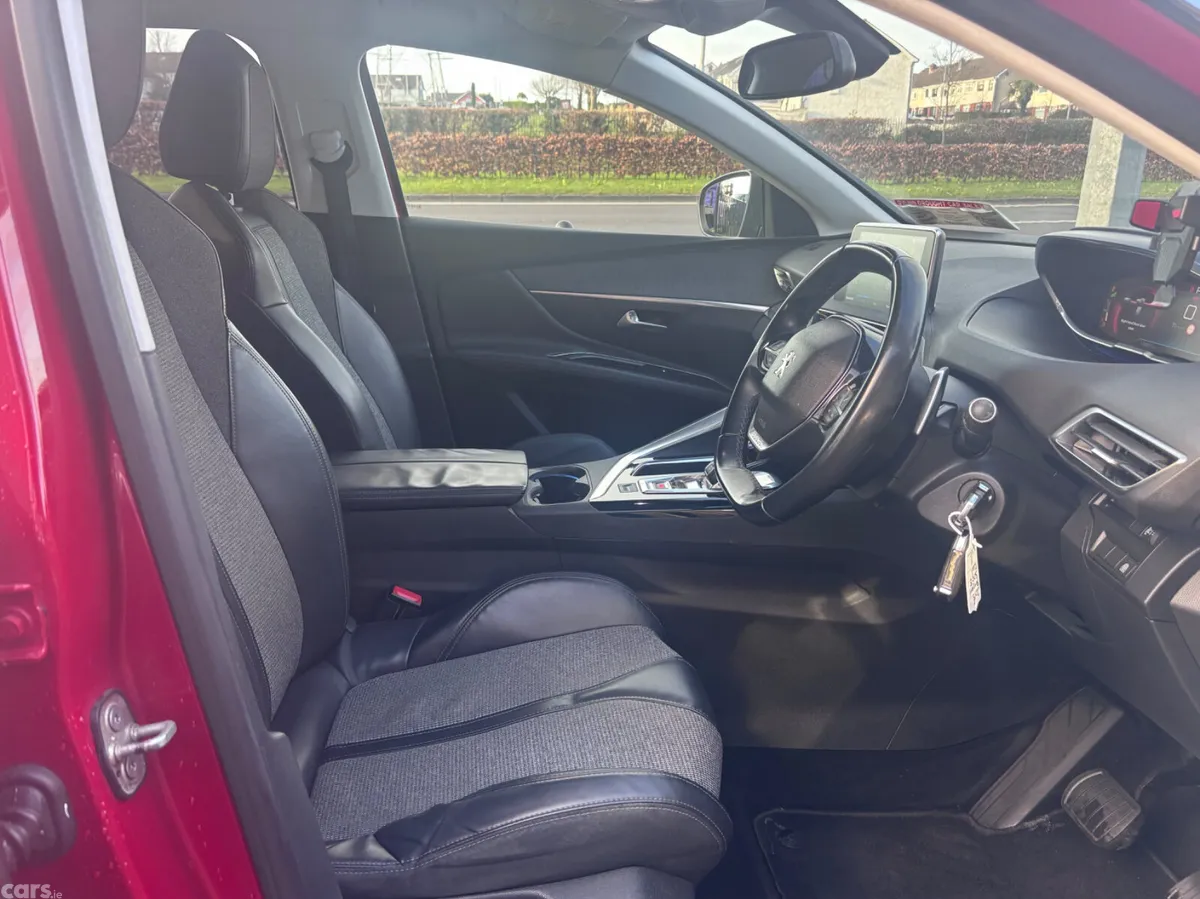 Peugeot 3008 SUV, Diesel, 2018, Red