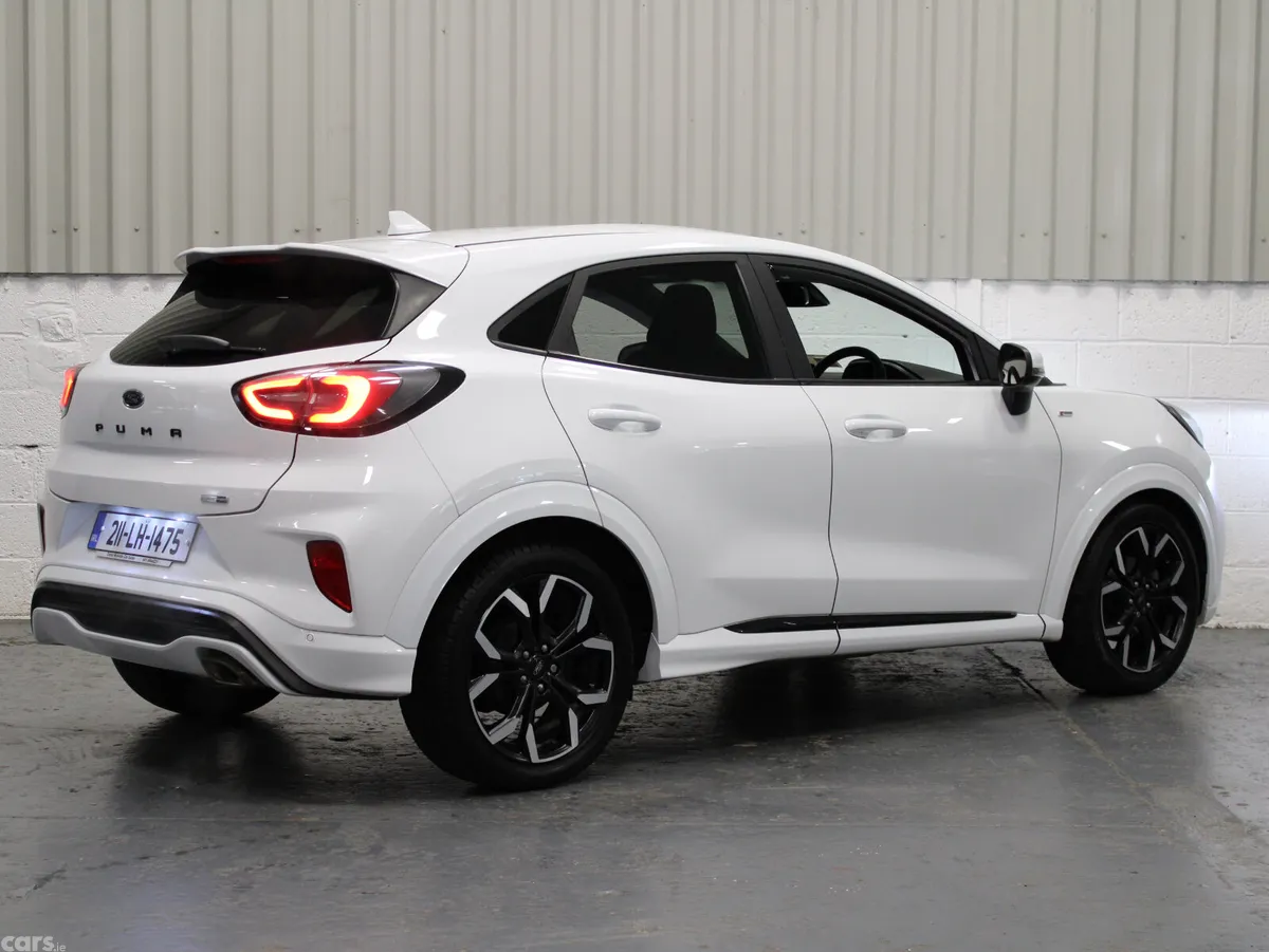 Ford Puma MPV, Diesel, 2021, White
