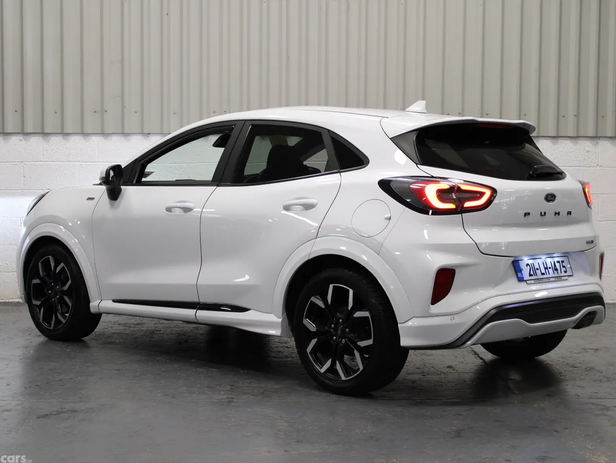 Ford Puma MPV, Diesel, 2021, White