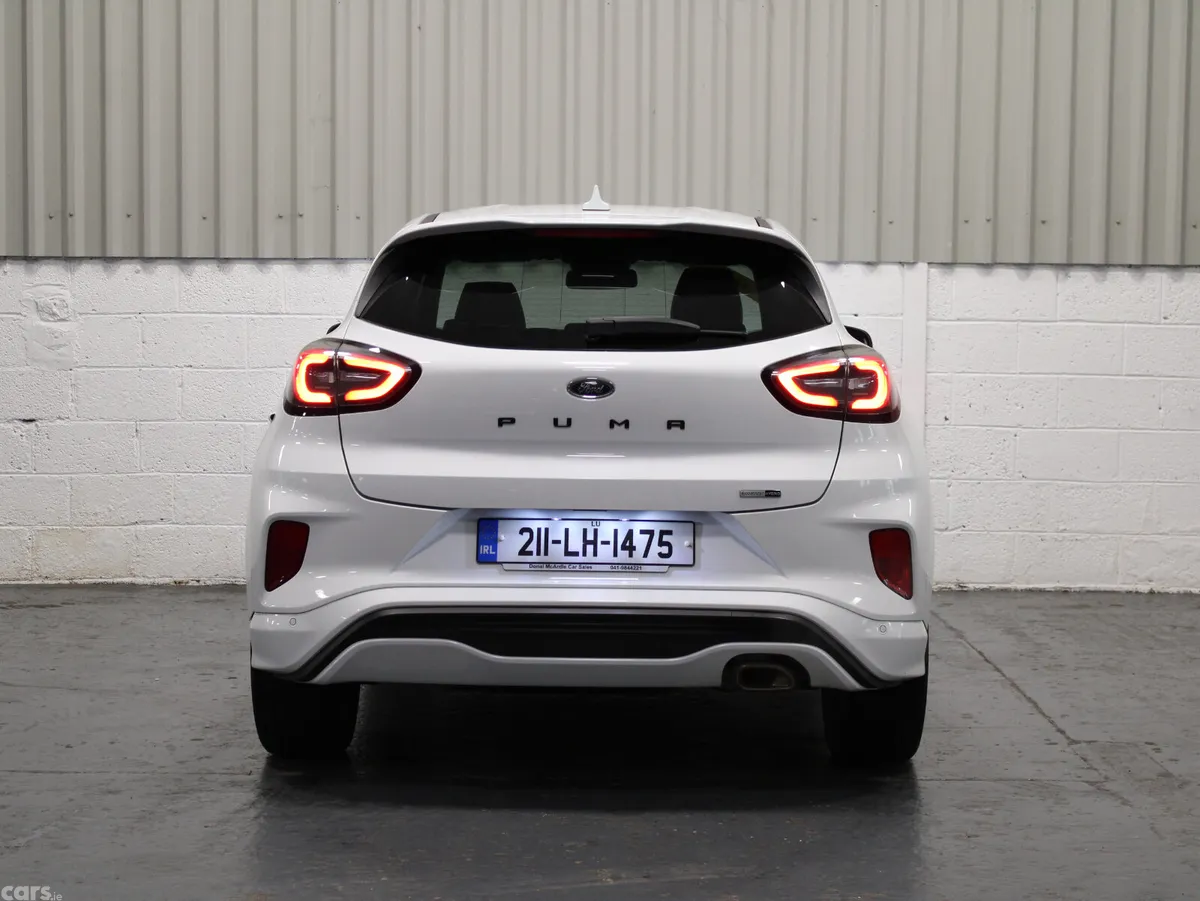 Ford Puma MPV, Diesel, 2021, White