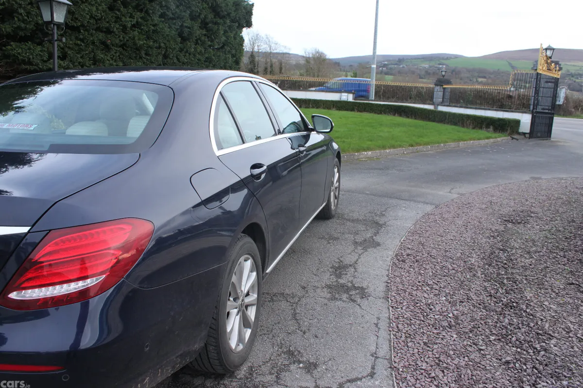 Mercedes-Benz E-Class Saloon, Diesel, 2018, Blue