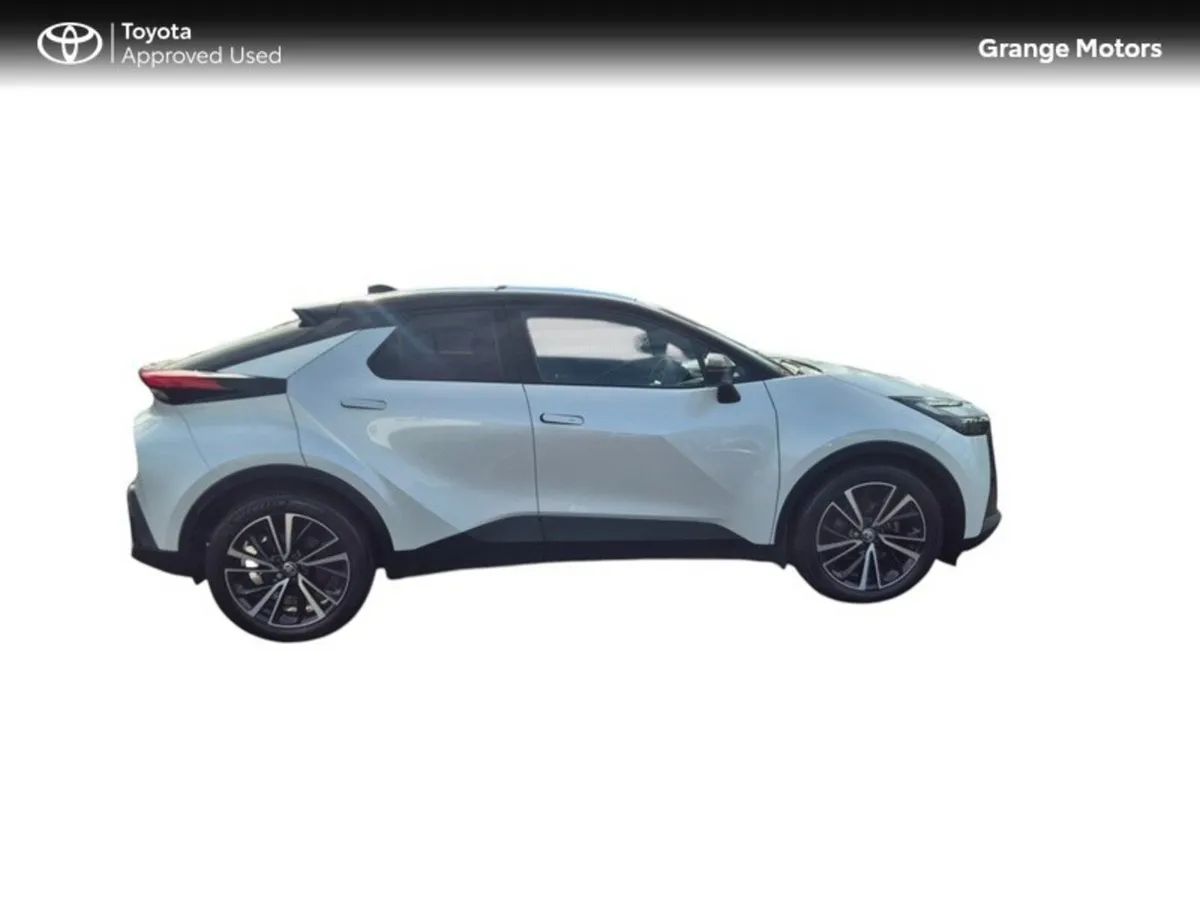 Toyota C-HR SUV, Petrol Hybrid, 2024, White