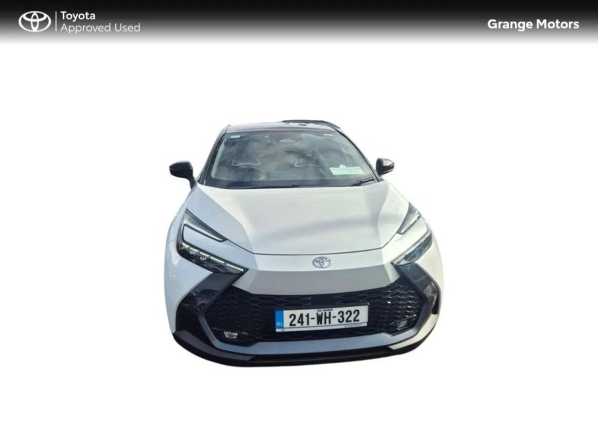Toyota C-HR SUV, Petrol Hybrid, 2024, White