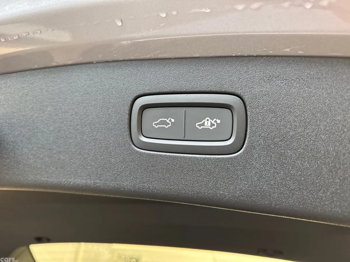 Volvo ES90 Coupe, Electric, 2027, Silver