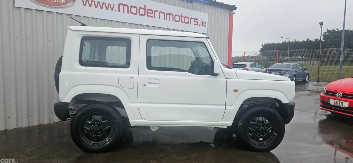 Suzuki Jimny MPV, Petrol, 2024, White