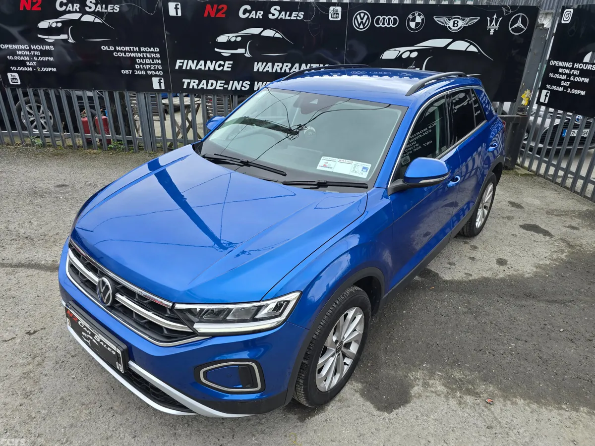 Volkswagen T-Roc SUV, Petrol, 2024, Blue