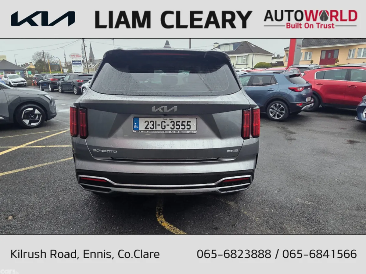 Kia Sorento MPV, Petrol Plug-in Hybrid, 2023, Grey