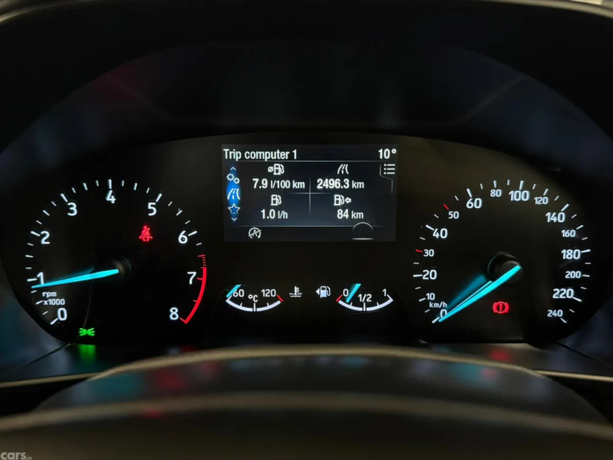 Ford Focus Hatchback, Petrol Hybrid, 2021, Blue