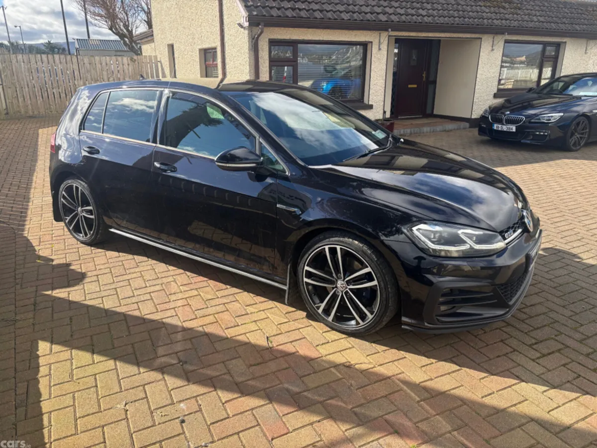 Volkswagen Golf Hatchback, Diesel, 2018, Black