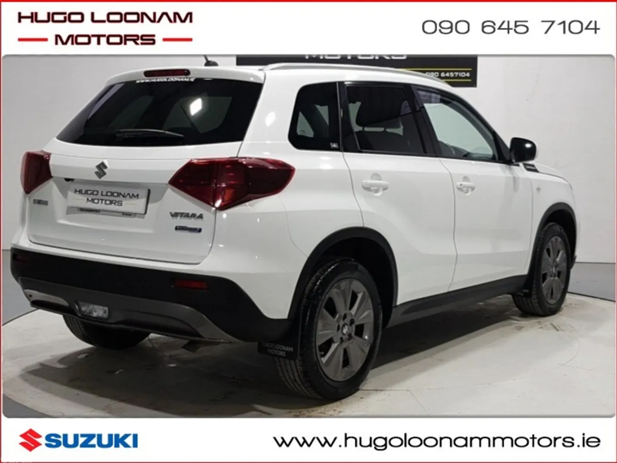 Suzuki Vitara Hatchback, Petrol, 2024, White