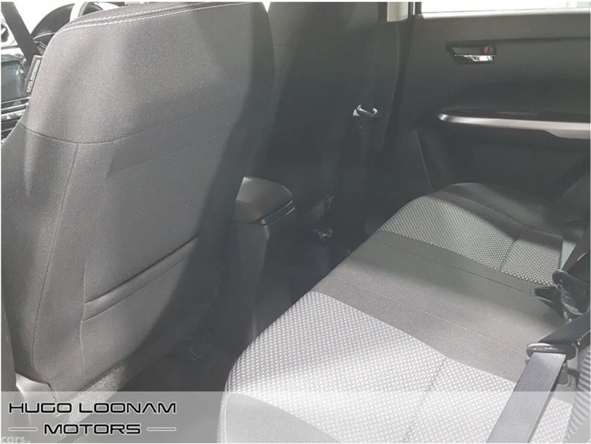 Suzuki Vitara Hatchback, Petrol, 2024, White