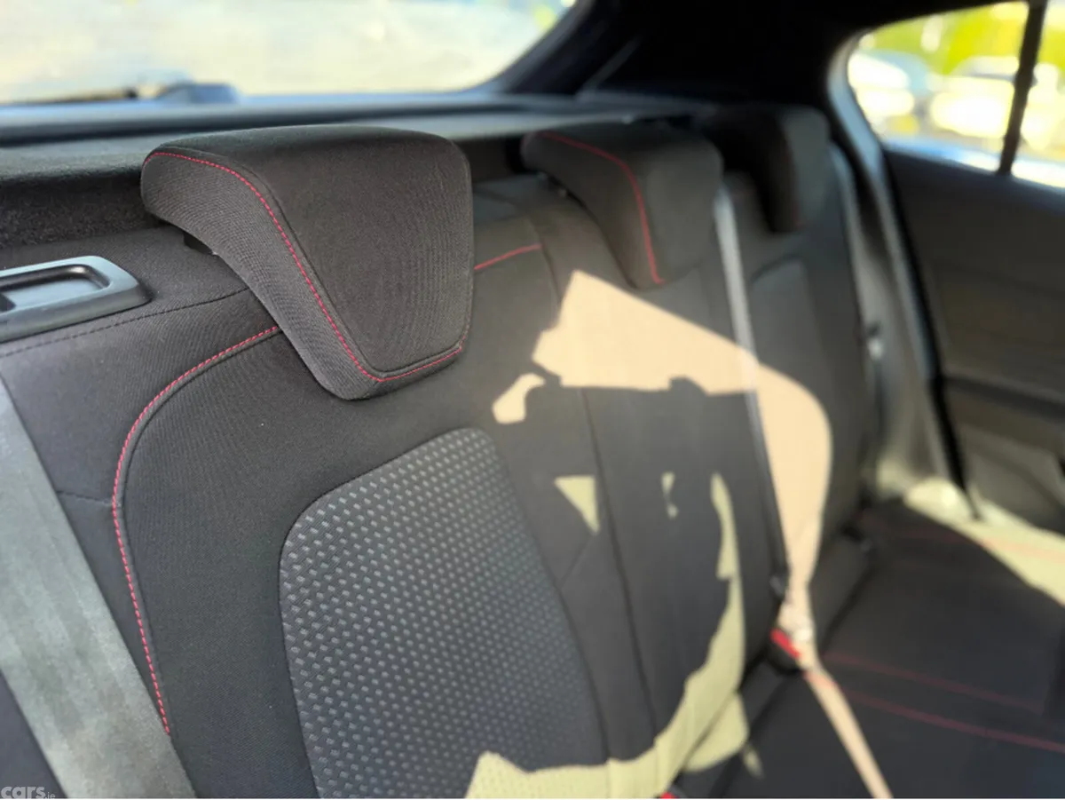 Ford Focus Hatchback, Petrol, 2023, Blue