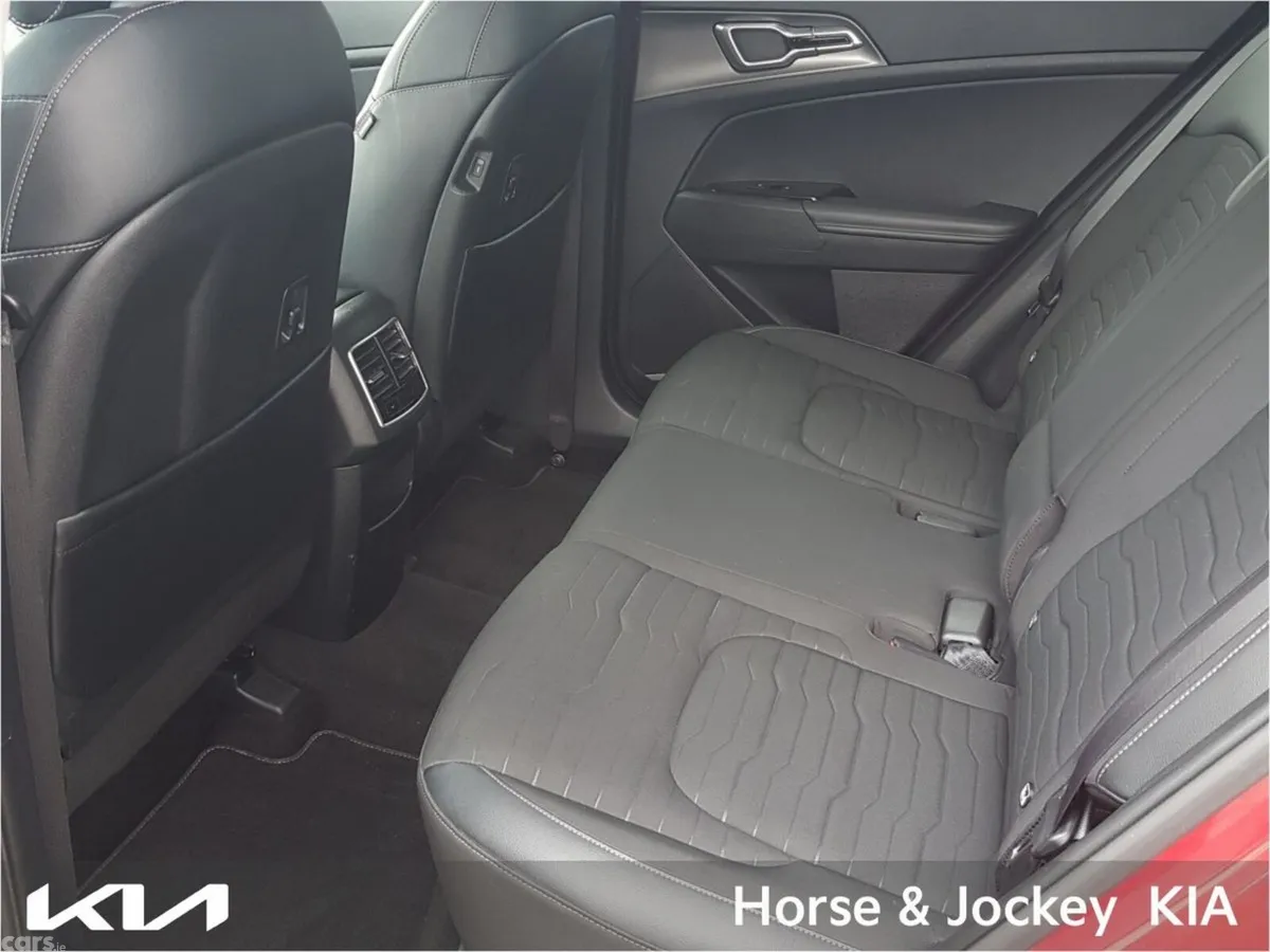 Kia Sportage SUV, Diesel, 2022, Red