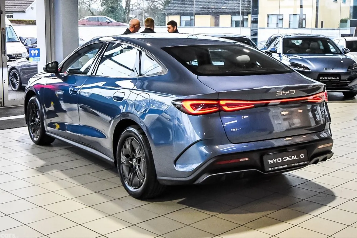 BYD Seal 6 Saloon, Petrol Plug-in Hybrid, 2026, Grey