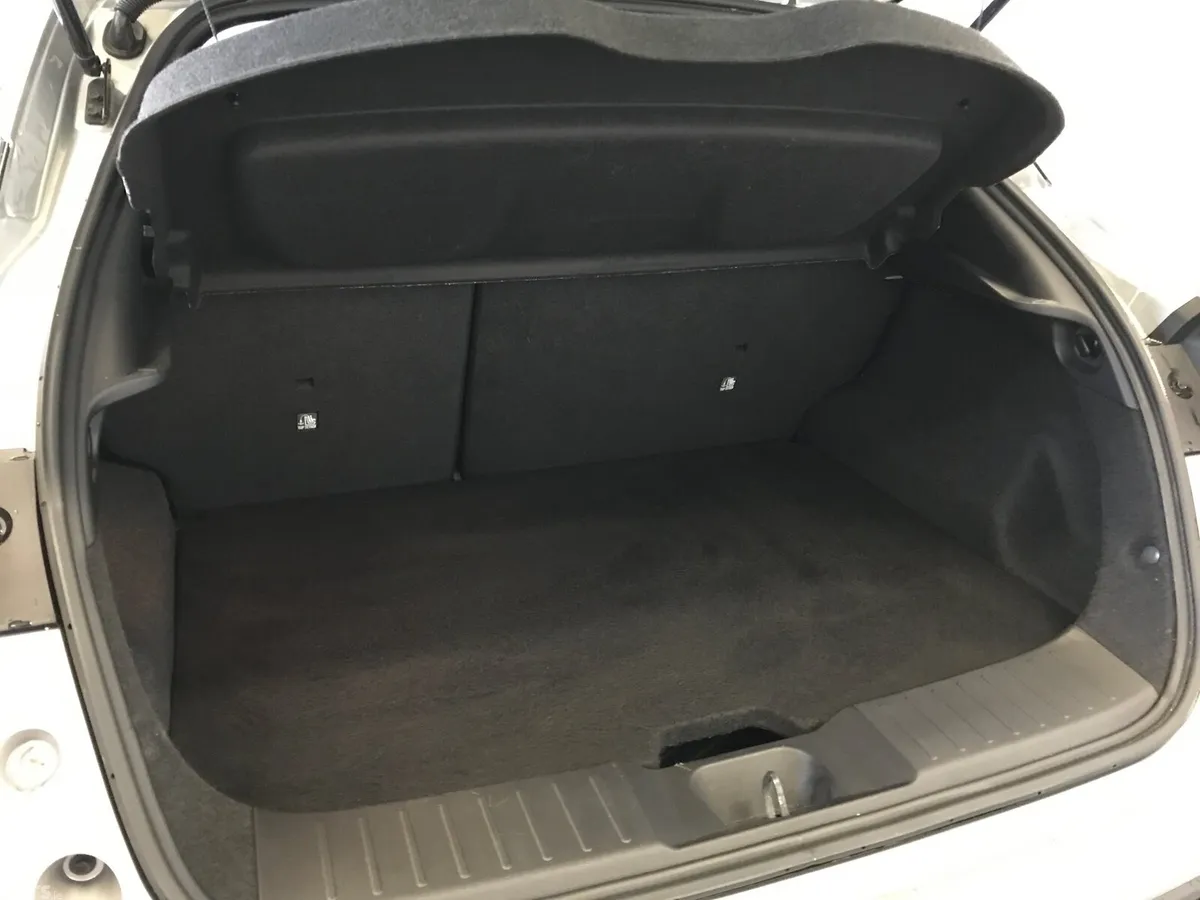 Nissan Juke SUV, Petrol, 2021, Grey