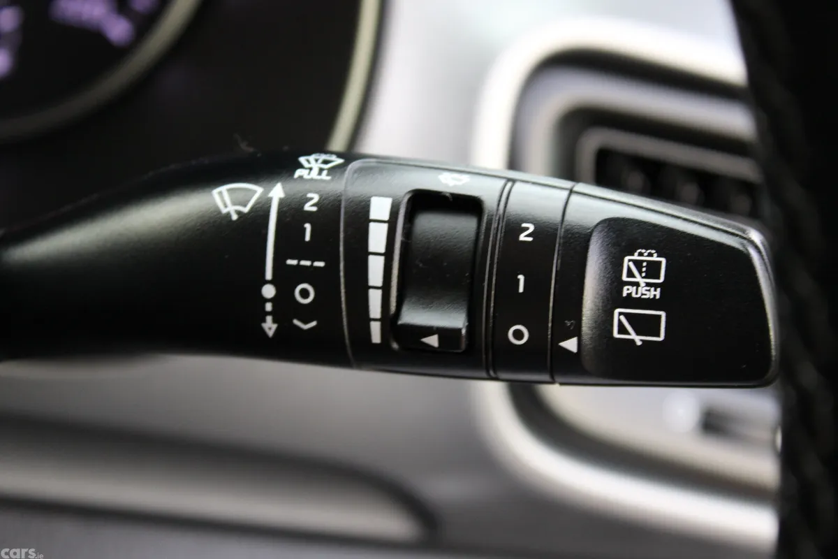 Kia Stonic Estate/Jeep, Petrol, 2019, Grey