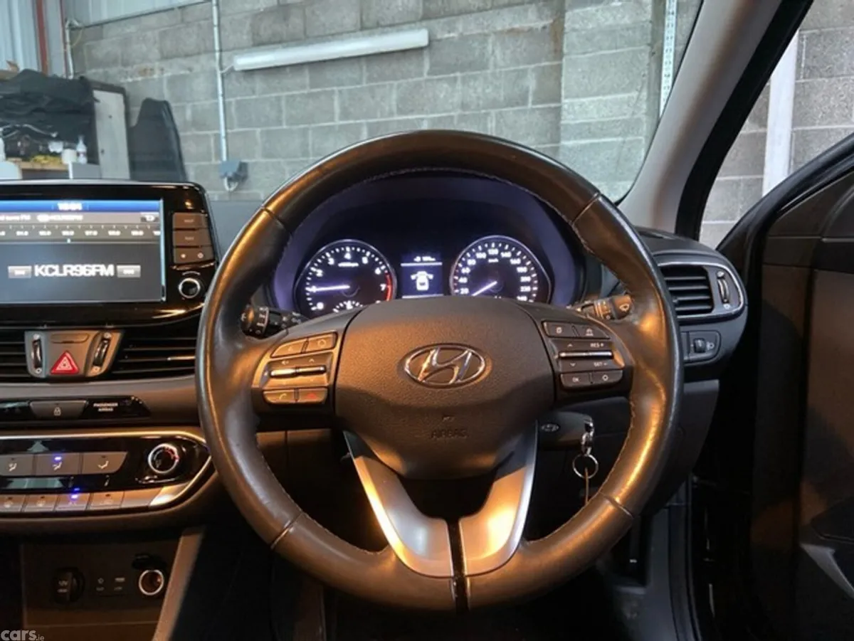 Hyundai i30 Hatchback, Petrol, 2018, Black