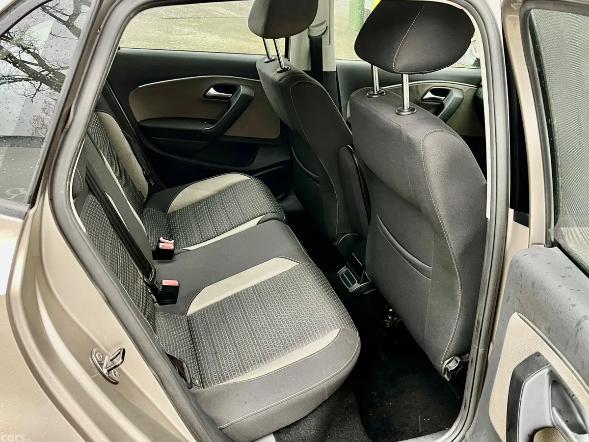 Volkswagen Polo Hatchback, Petrol, 2017, Grey