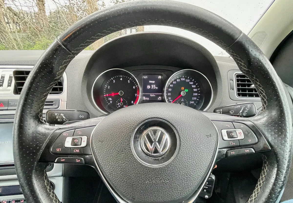 Volkswagen Polo Hatchback, Petrol, 2017, Grey