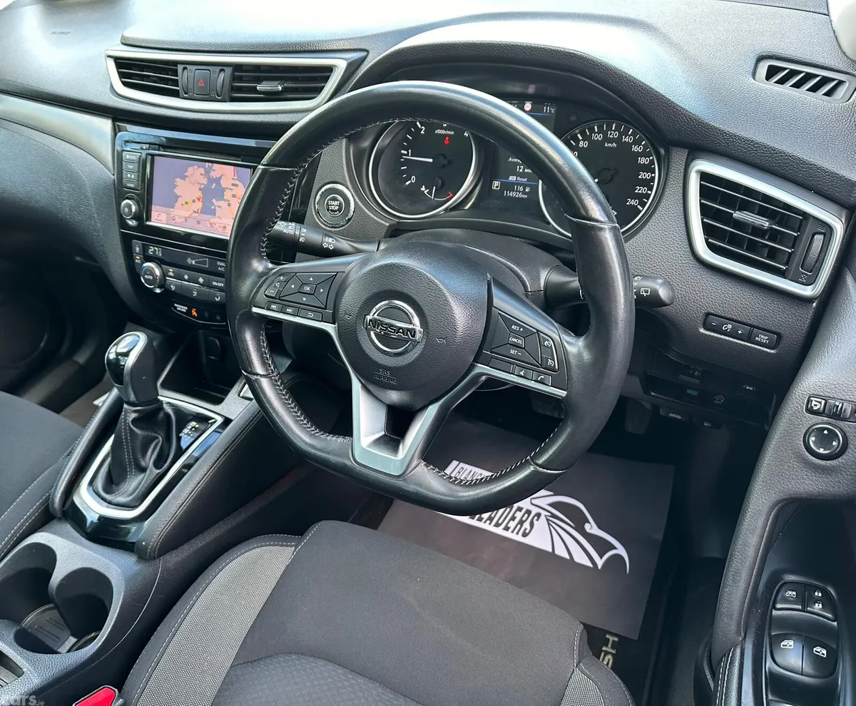 Nissan Qashqai SUV, Diesel, 2019, Grey