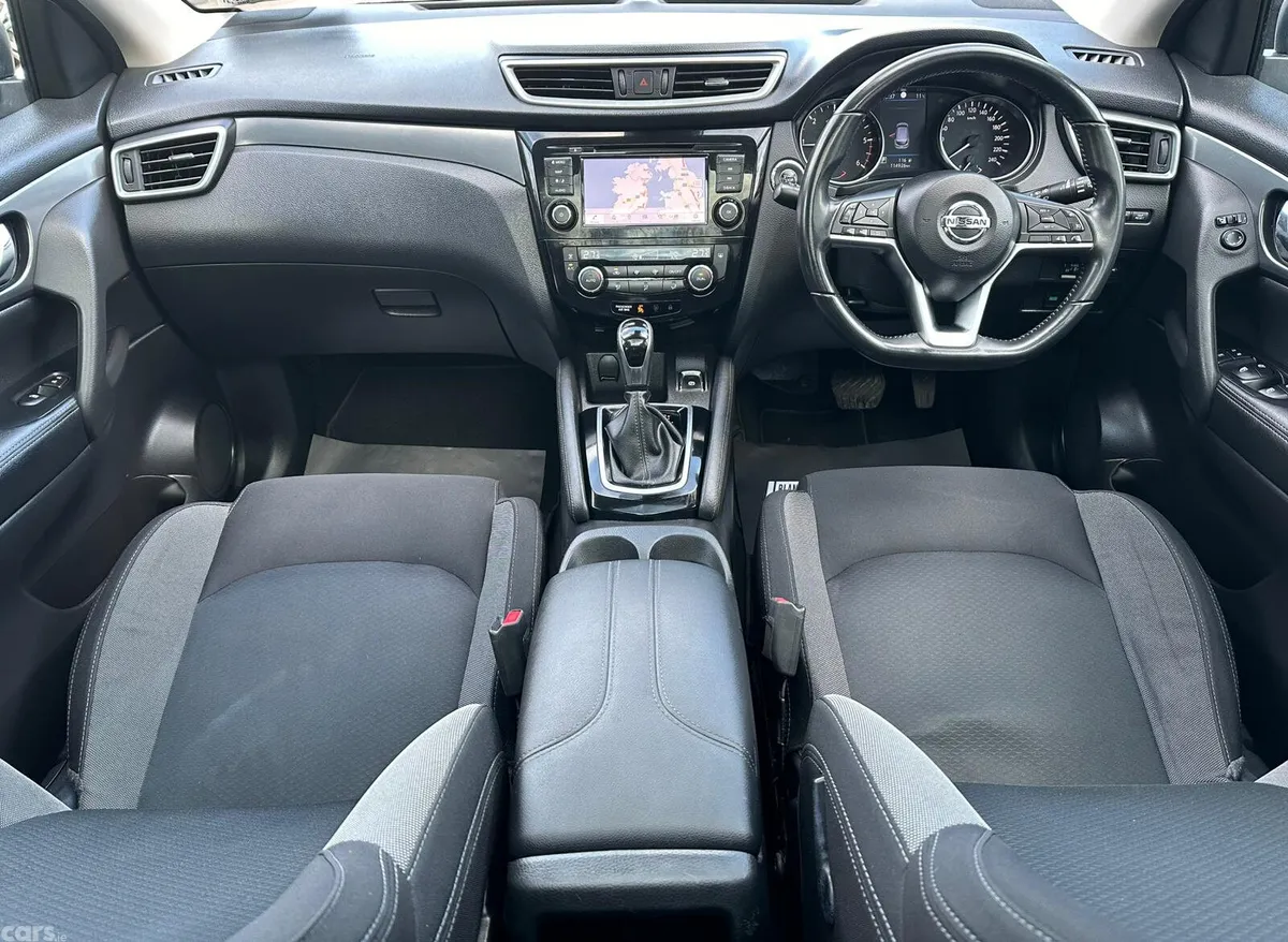 Nissan Qashqai SUV, Diesel, 2019, Grey