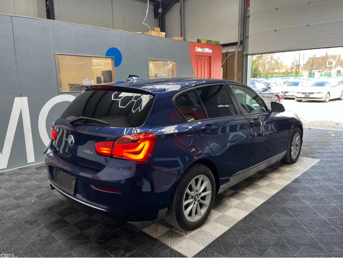 BMW 1-Series Hatchback, Diesel, 2016, Blue