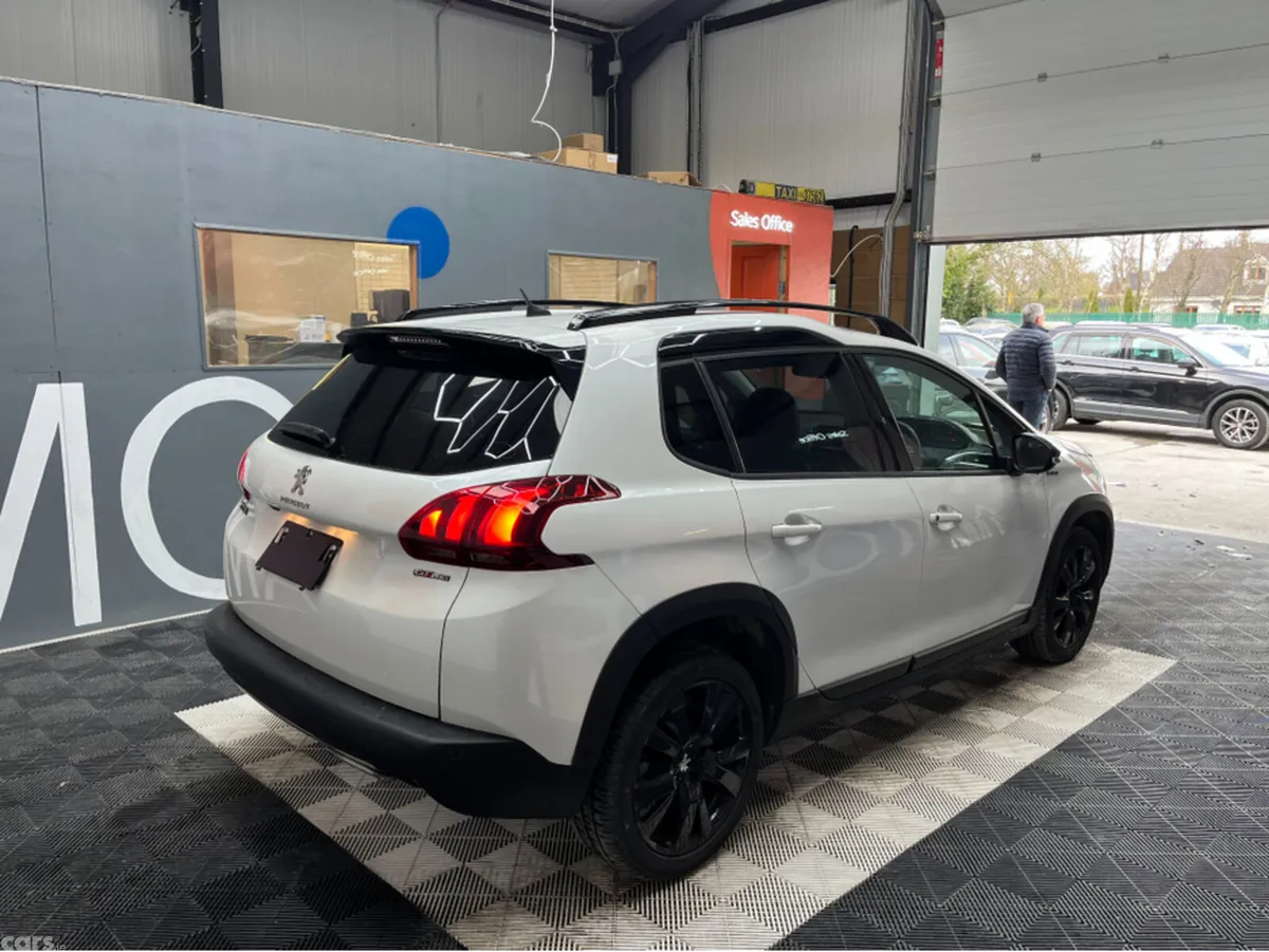 Peugeot 2008 SUV, Petrol, 2020, White
