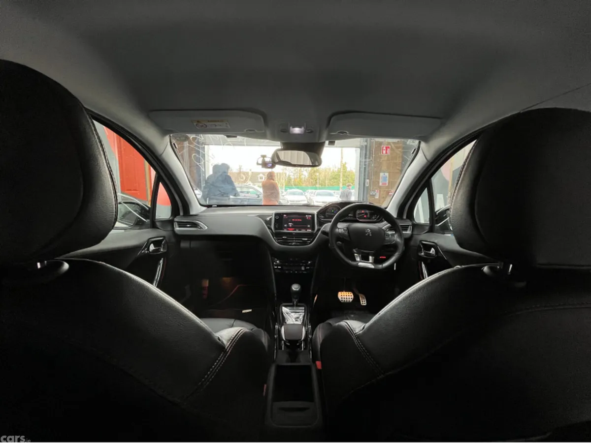 Peugeot 2008 SUV, Petrol, 2020, White