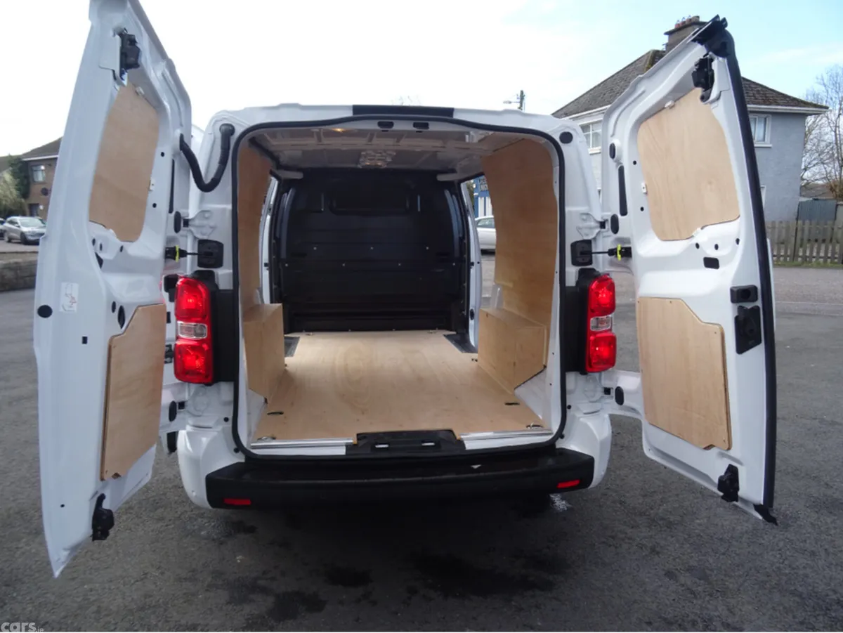 Fiat Scudo Van, Diesel, 2026, White