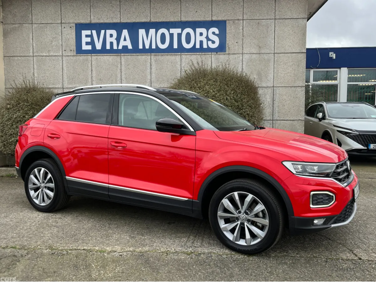 Volkswagen T-Roc SUV, Diesel, 2021, Red
