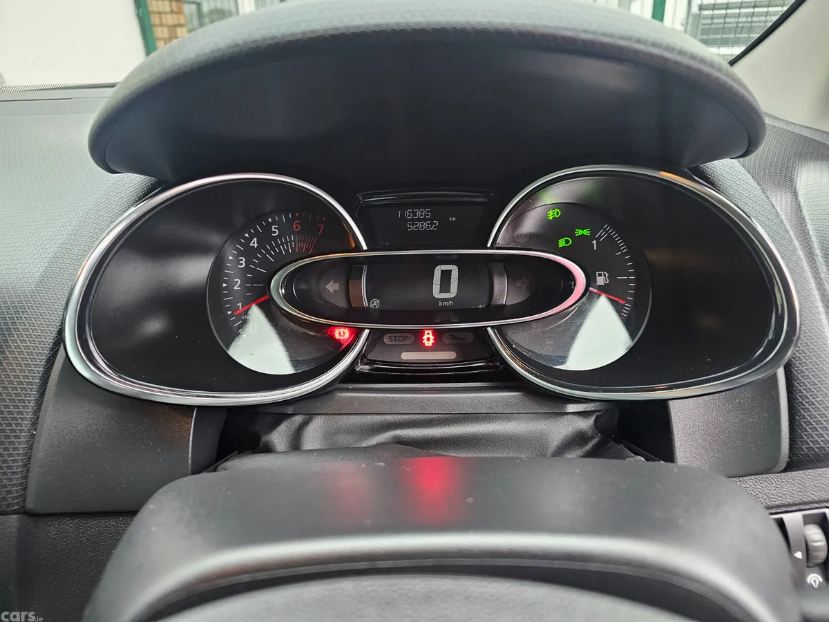 Renault Clio Hatchback, Petrol, 2019, Blue