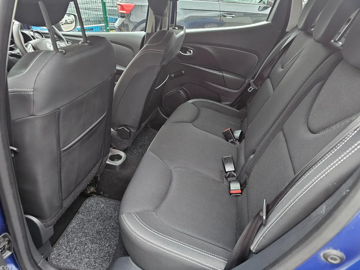 Renault Clio Hatchback, Petrol, 2019, Blue