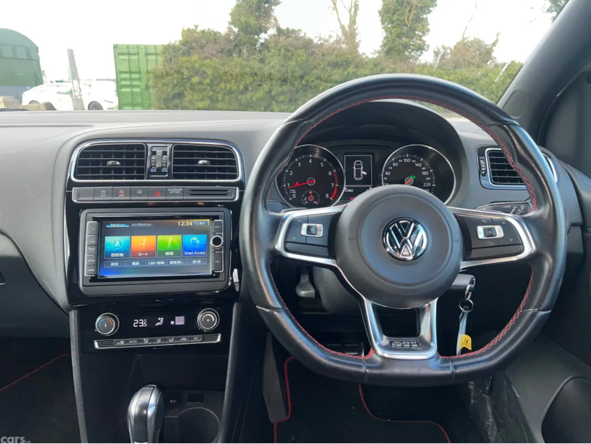 Volkswagen Polo Hatchback, Petrol, 2016, Silver