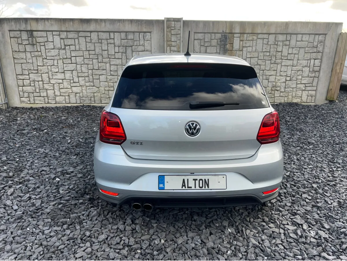 Volkswagen Polo Hatchback, Petrol, 2016, Silver