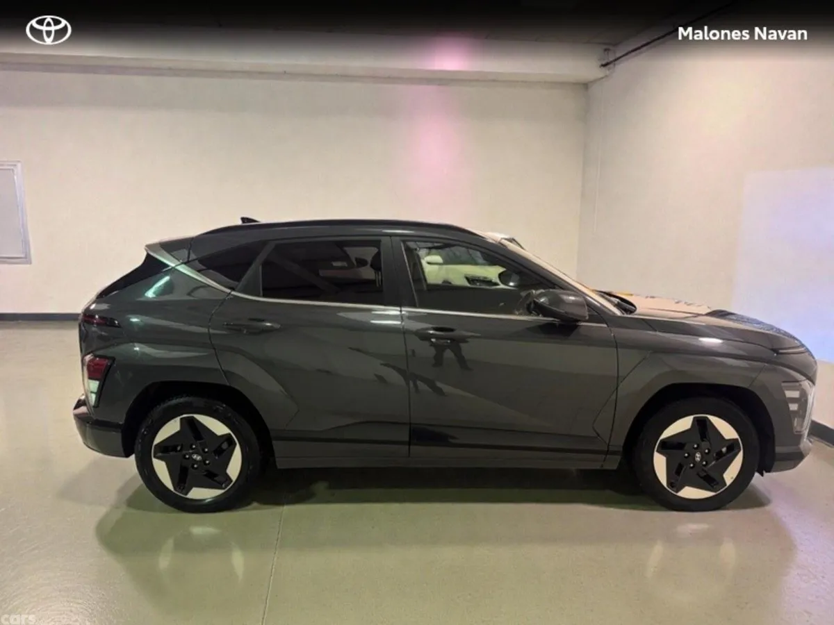 Hyundai KONA MPV, Electric, 2024, Grey