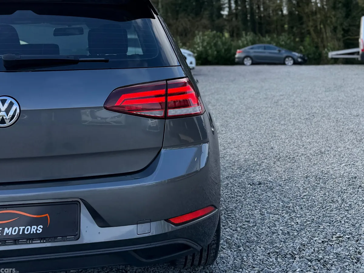 Volkswagen Golf Estate, Diesel, 2019, Grey