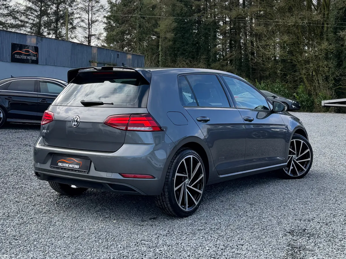 Volkswagen Golf Estate, Diesel, 2019, Grey