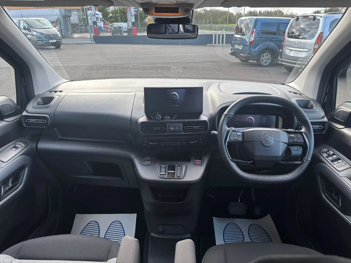 Citroen Berlingo MPV, Diesel, 2027, Black