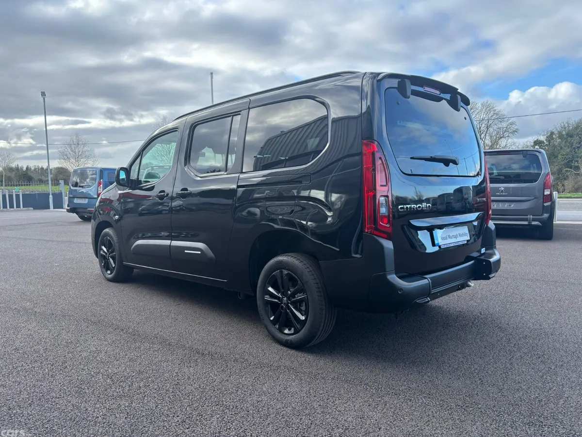 Citroen Berlingo MPV, Diesel, 2027, Black