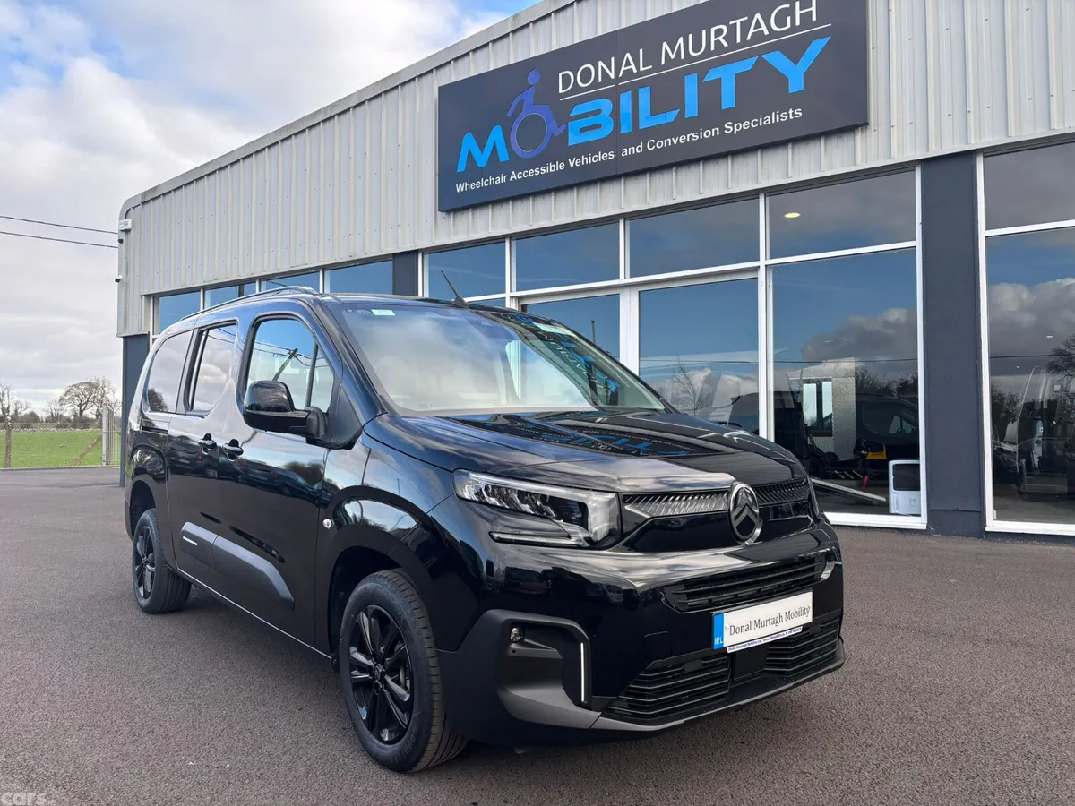 Citroen Berlingo MPV, Diesel, 2027, Black