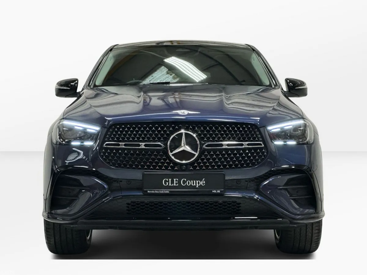 Mercedes-Benz GLE SUV, Diesel Plug-in Hybrid, 2026, Blue