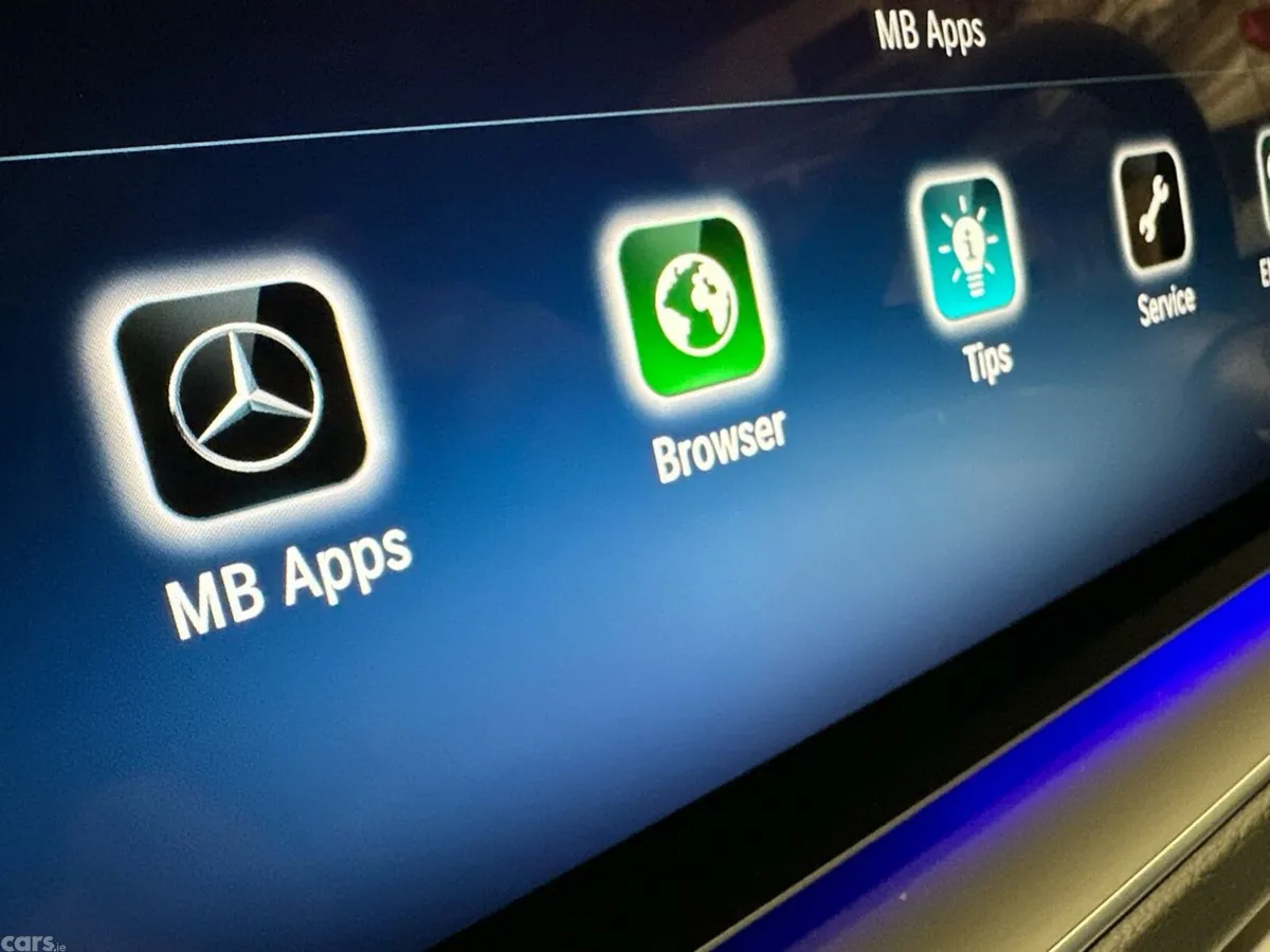 Mercedes-Benz GLE SUV, Diesel Plug-in Hybrid, 2026, Blue