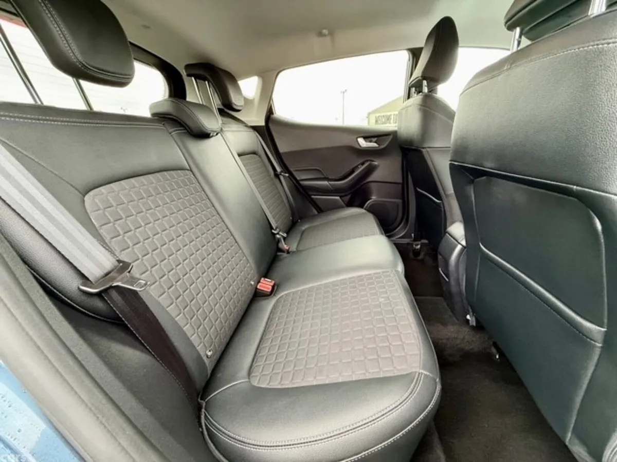 Ford Fiesta Hatchback, Petrol, 2021, Blue