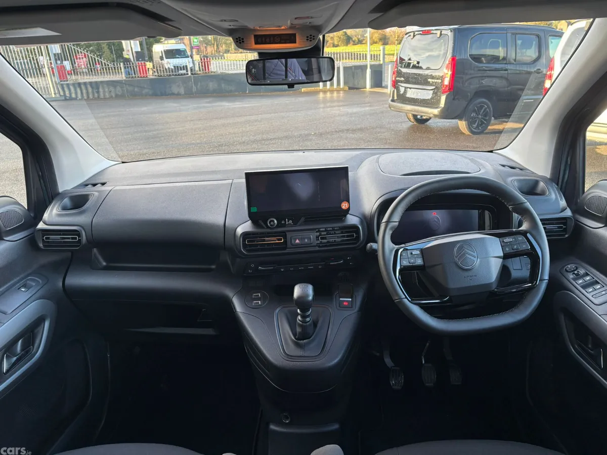 Citroen Berlingo MPV, Diesel, 2027, Blue