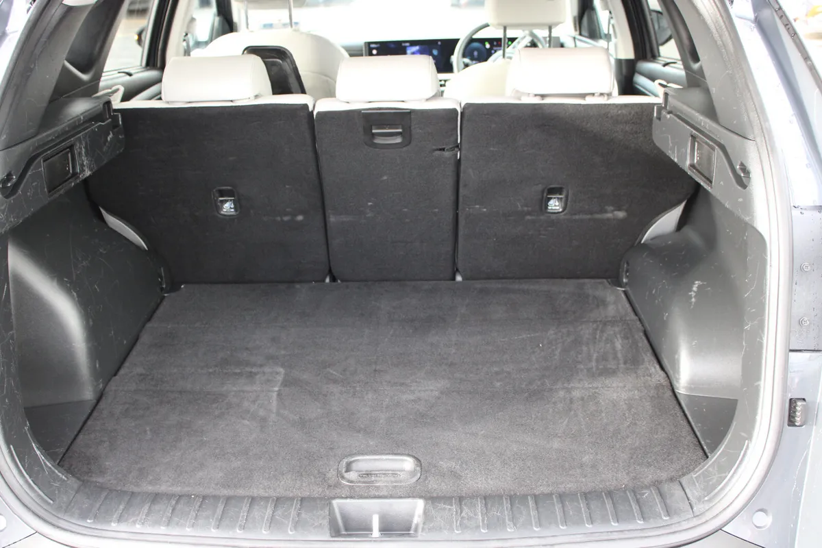 Hyundai Tucson SUV, Diesel, 2025, Grey