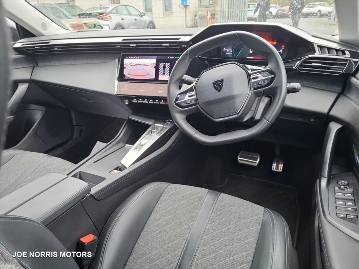 Peugeot 408 Hatchback, Petrol, 2024, Blue