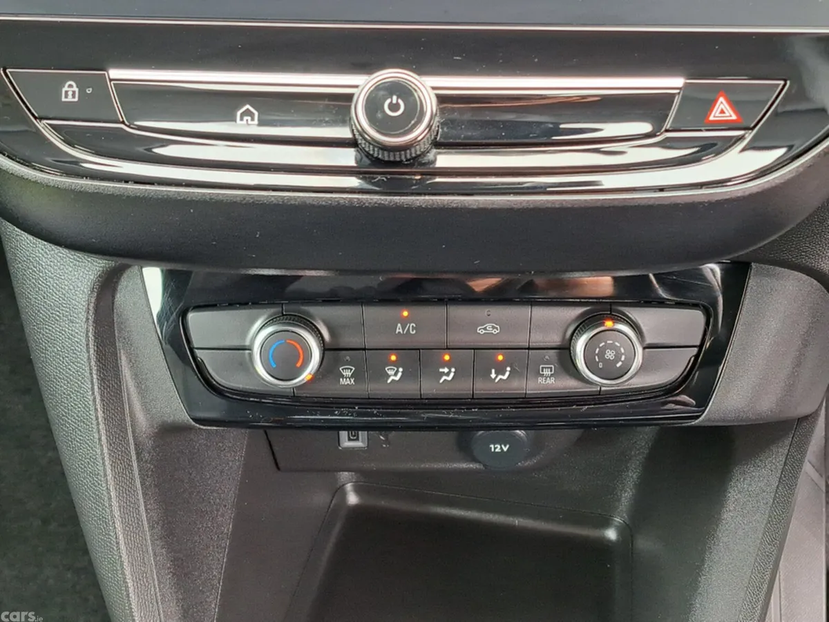 Opel Corsa Hatchback, Petrol, 2025, Silver