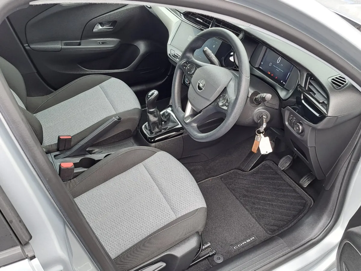 Opel Corsa Hatchback, Petrol, 2025, Silver