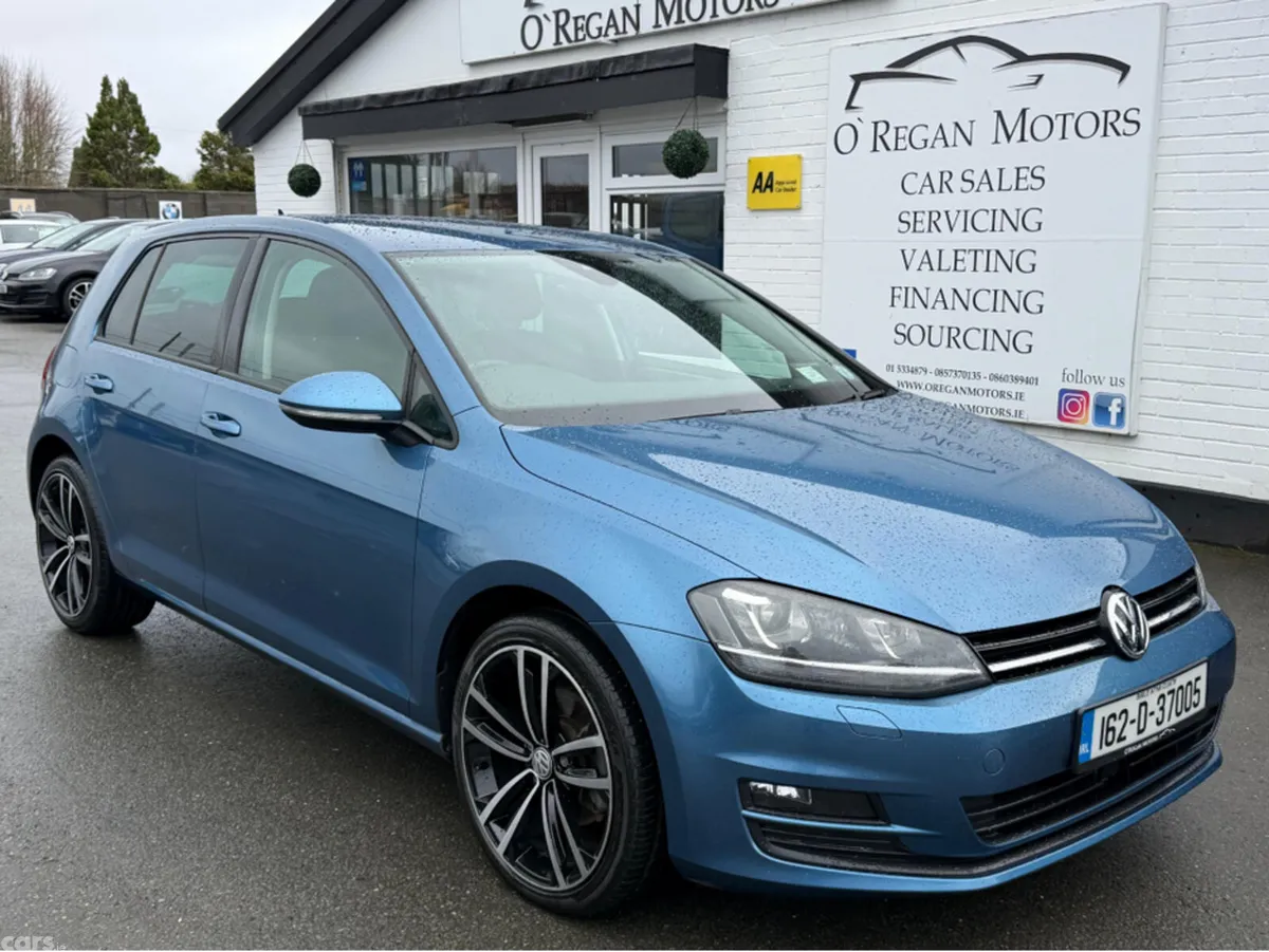 Volkswagen Golf Hatchback, Petrol, 2016, Blue