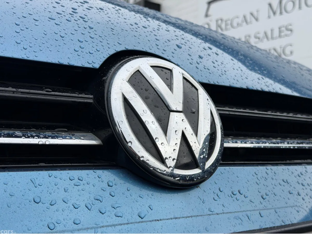 Volkswagen Golf Hatchback, Petrol, 2016, Blue